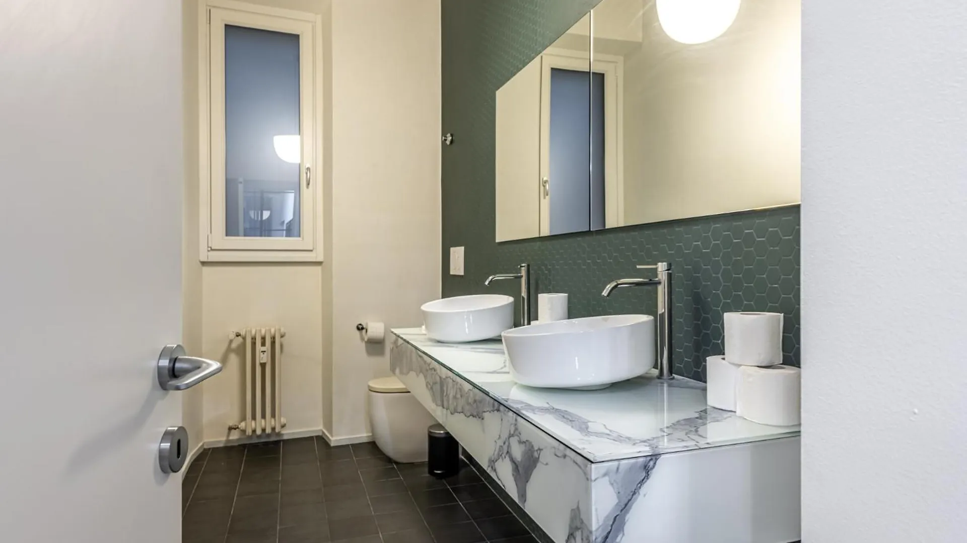 Brera - Grand Apartment With Hammam Milano 0*,  Italia