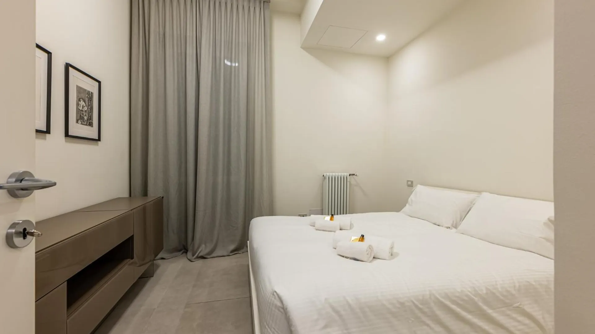 Brera - Grand Apartment With Hammam Milano